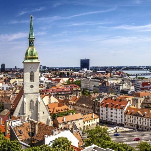 BRATISLAVA VALENTIINOVO